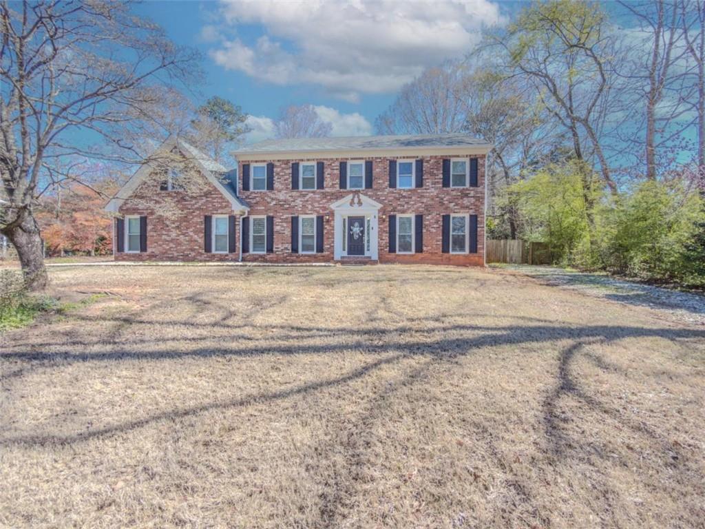 866 Foxfire Dr., Lawrenceville, GA 30044