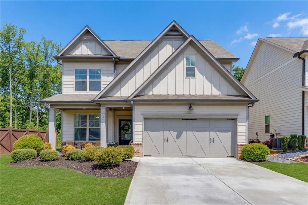 5474 Railway Ln., Flowery Branch, GA 30542