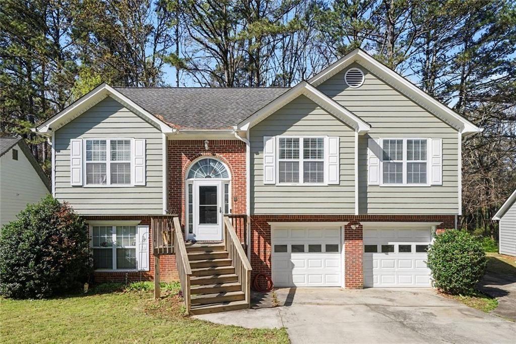 458 Padens Valley Ct., Lawrenceville, GA 30044