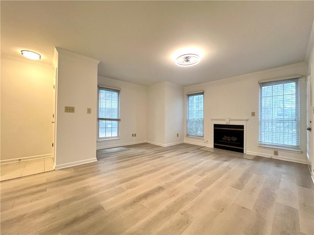 125 Granville Ct., Atlanta, GA 30328