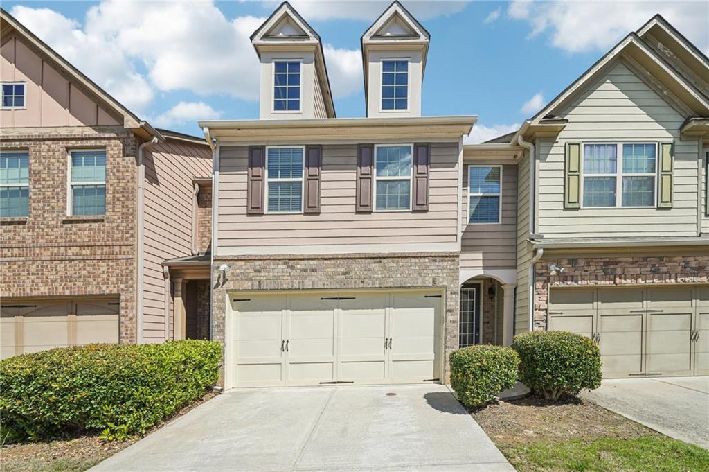 1519 Creek Bend Ln., Lawrenceville, GA 30043