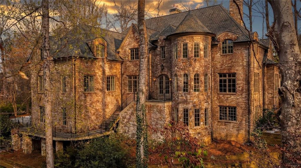 115 Mount Paran Ridge, Atlanta, GA 30327