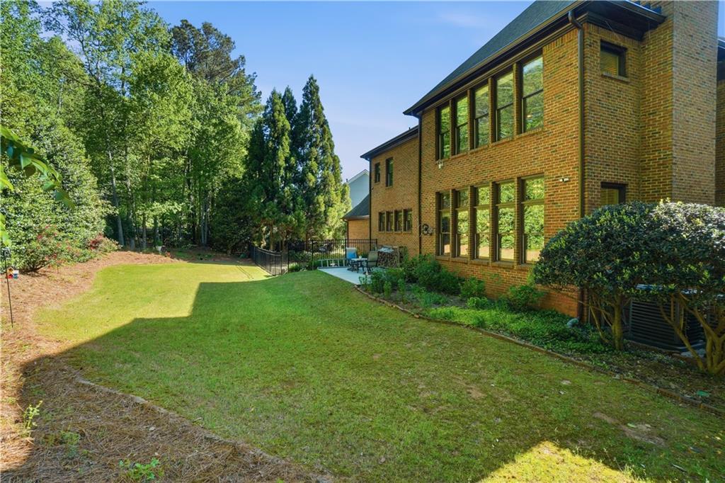 3272 Heathchase Ln., Suwanee, GA 30024