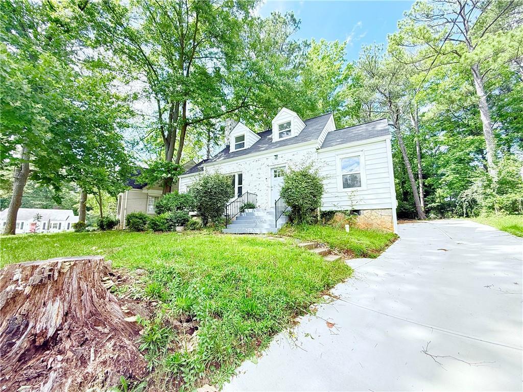 1679 Altadena Pl., Atlanta, GA 30311