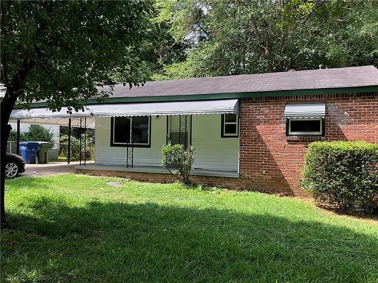 2818 Revere Dr., Atlanta, GA 30318