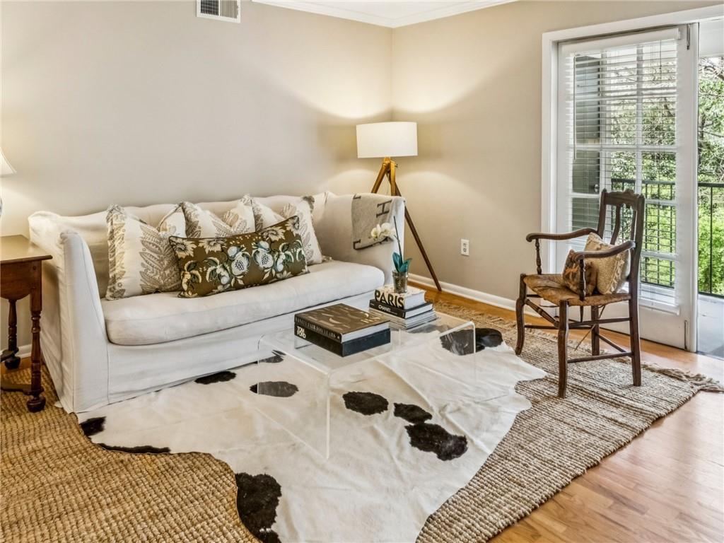 1150 Collier Rd. #J11, Atlanta, GA 30318