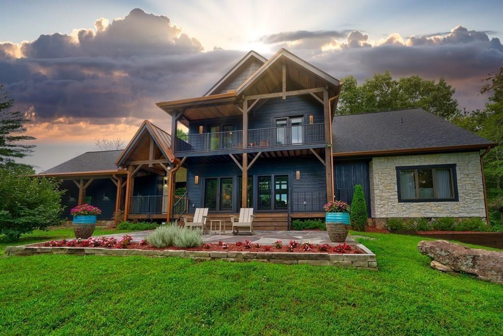 312 Charles Rd., Ellijay, GA 30540