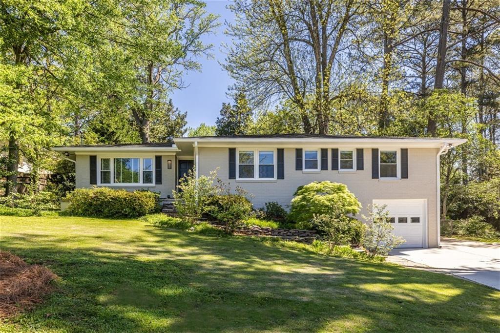 709 Park Ln., Decatur, GA 30033