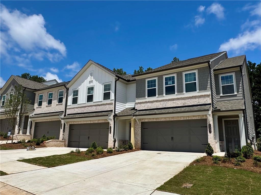 5357 Frontier Ct., Flowery Branch, GA 30542