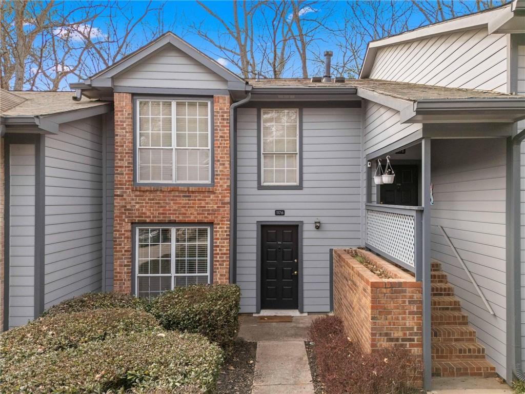 1176 Weatherstone Dr., Atlanta, GA 30324
