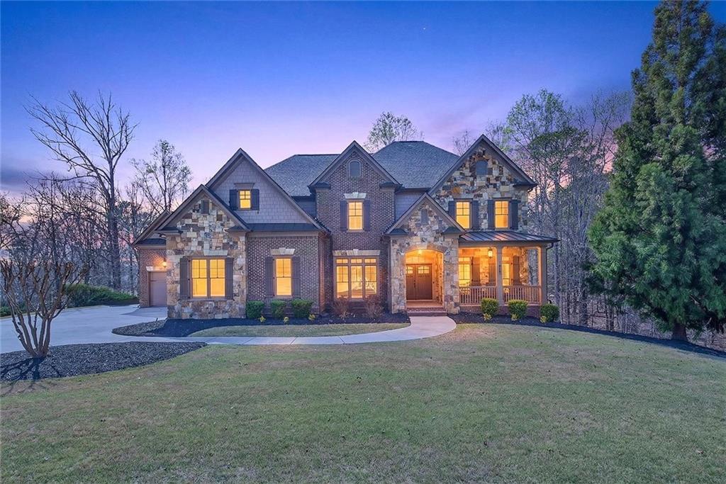 1160 Windfaire Pl., Roswell, GA 30076