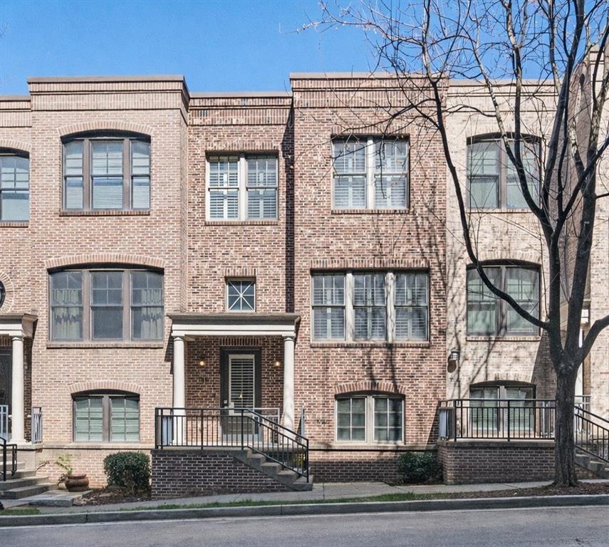 710 Cosmopolitan Dr., Atlanta, GA 30324