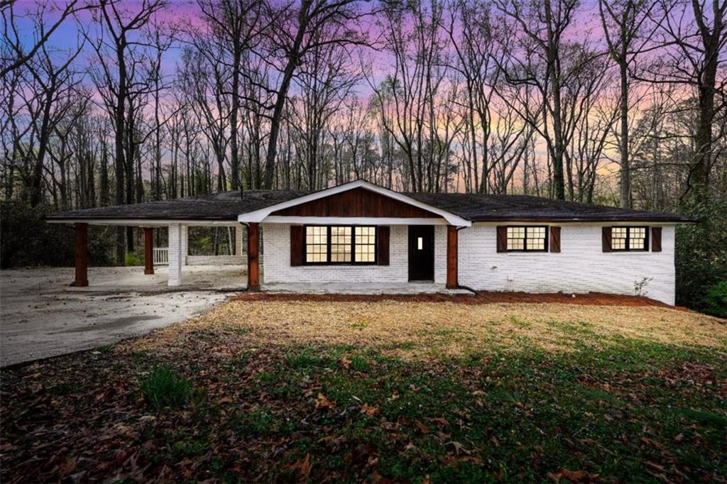 4022 Creel Dr., Lithia Springs, GA 30122