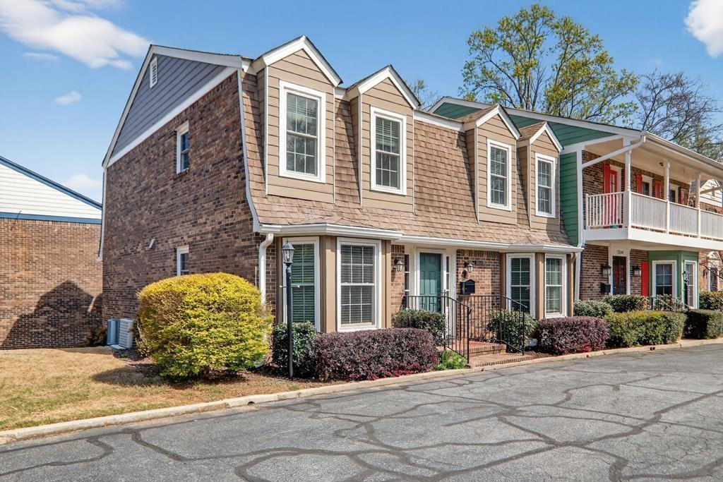 2264 Brianwood Ct., Decatur, GA 30033