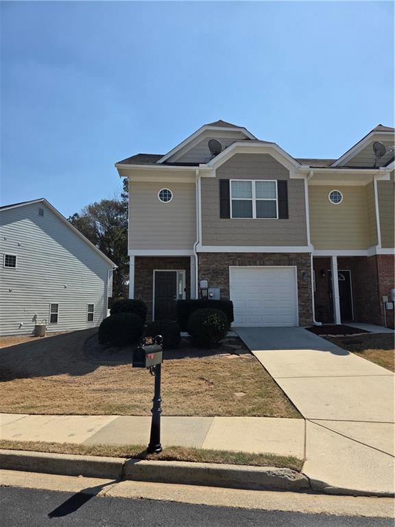 2140 Burns View Ln., Lawrenceville, GA 30044