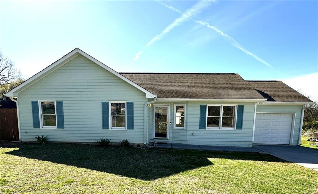 57 Jennifer Ln., Rydal, GA 30171