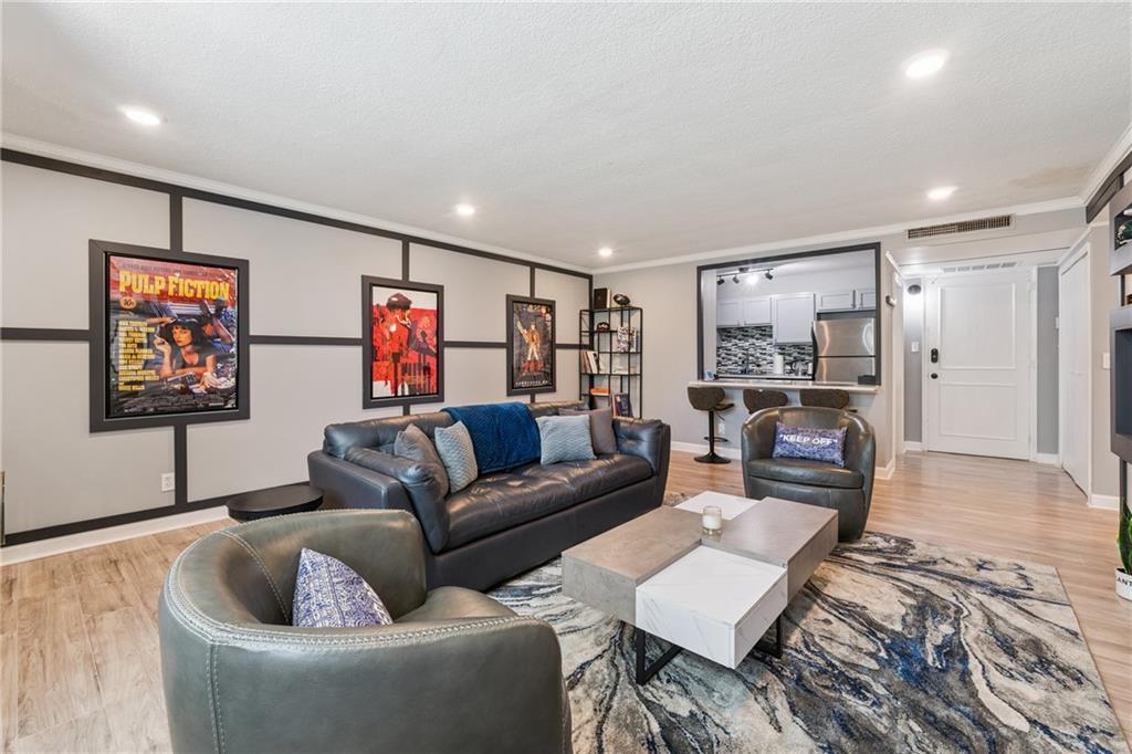 2965 Pharr Court South #512, Atlanta, GA 30305