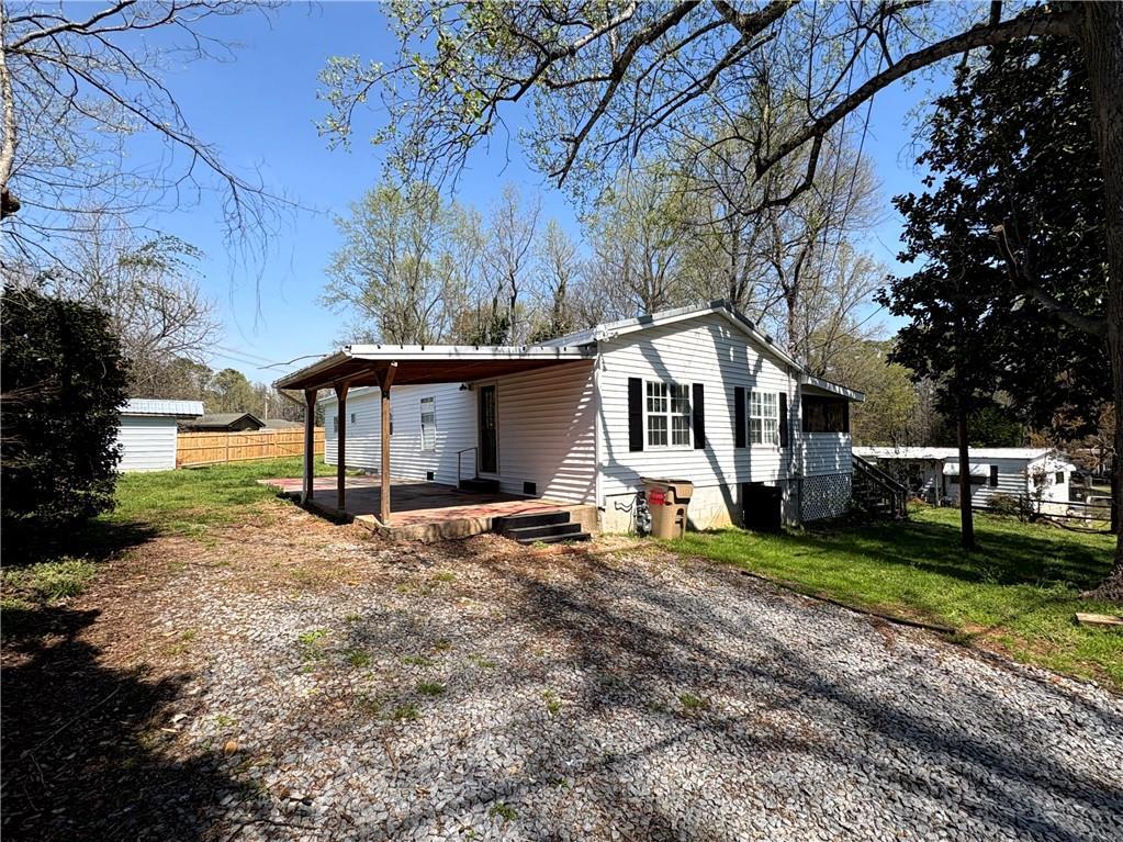 440 Cherry St., Acworth, GA 30102