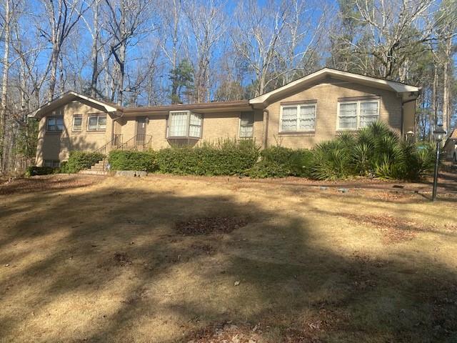 1390 Heatherland Dr., Atlanta, GA 30331