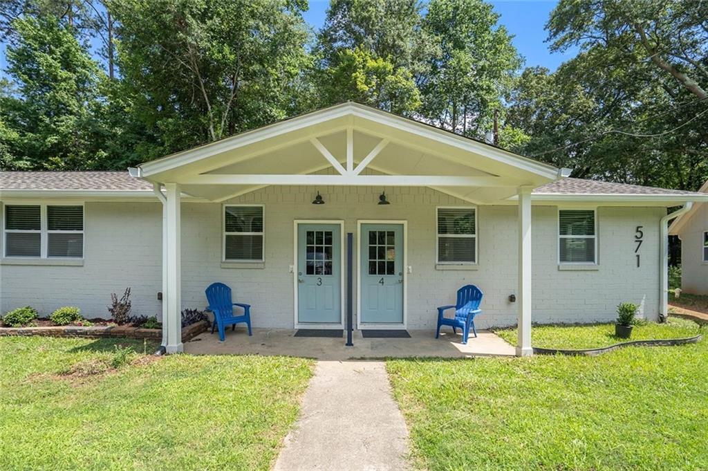 561 Eva Kennedy Rd., Suwanee, GA 30024