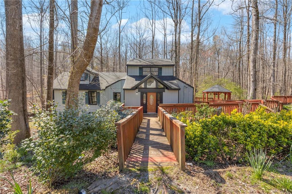 127 Mountainside Dr., Dawsonville, GA 30534