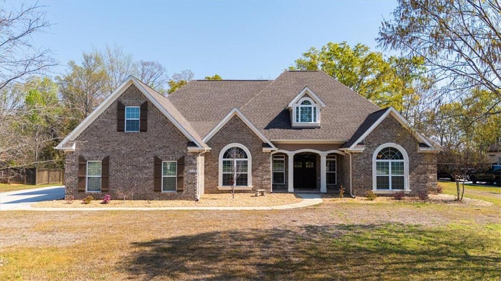 4046 Coosa Dr., Bonaire, GA 31005