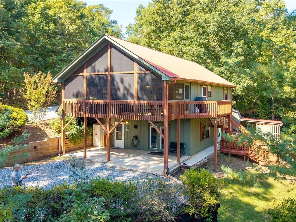 138 Oakwood Tr., Mineral Bluff, GA 30559