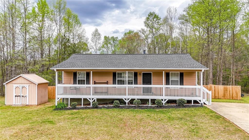 436 Rustin Dr., Dallas, GA 30157