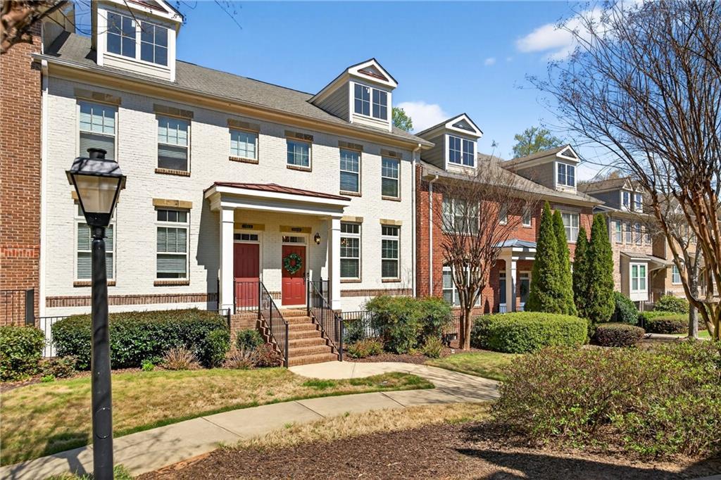 7690 Willoughby Ct., Alpharetta, GA 30005