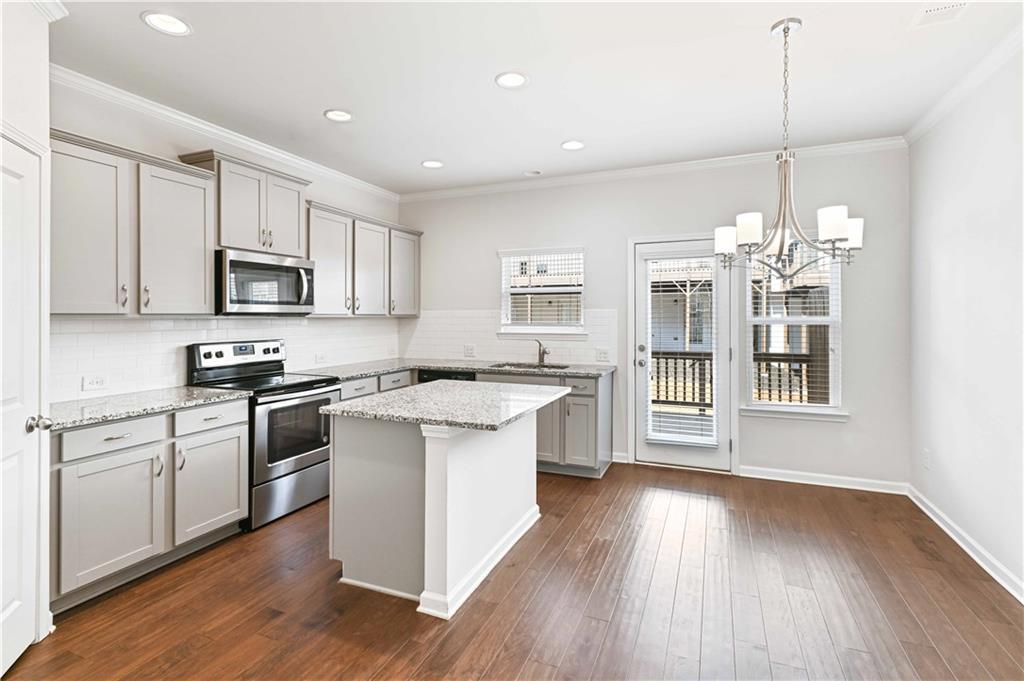 1736 Liberty Pkwy., Atlanta, GA 30318