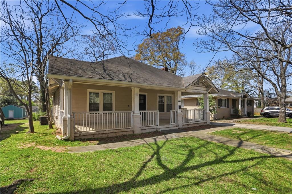 1691 Evans Dr., Atlanta, GA 30310