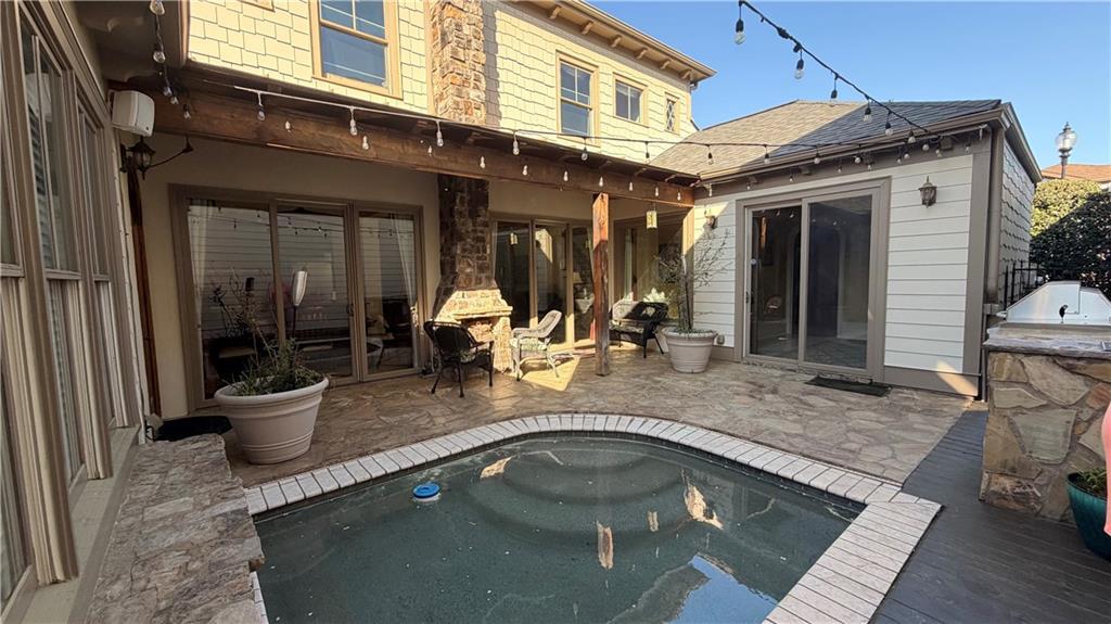 313 Gray Shingle Ln., Woodstock, GA 30189