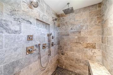 1423 Janice Ct., Lilburn, GA 30047