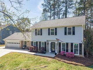 1423 Janice Ct., Lilburn, GA 30047