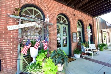 1423 Janice Ct., Lilburn, GA 30047