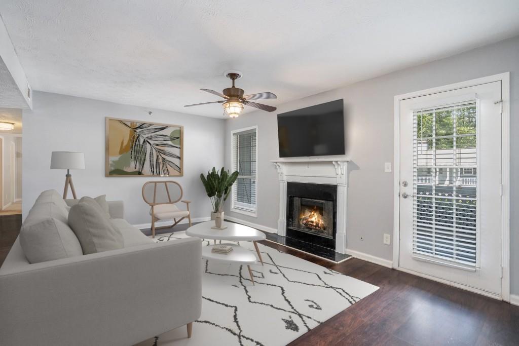 4001 Riverlook Pkwy. #203, Marietta, GA 30067