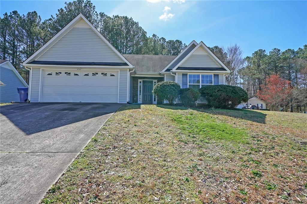 211 W Bridge Dr., Dallas, GA 30157