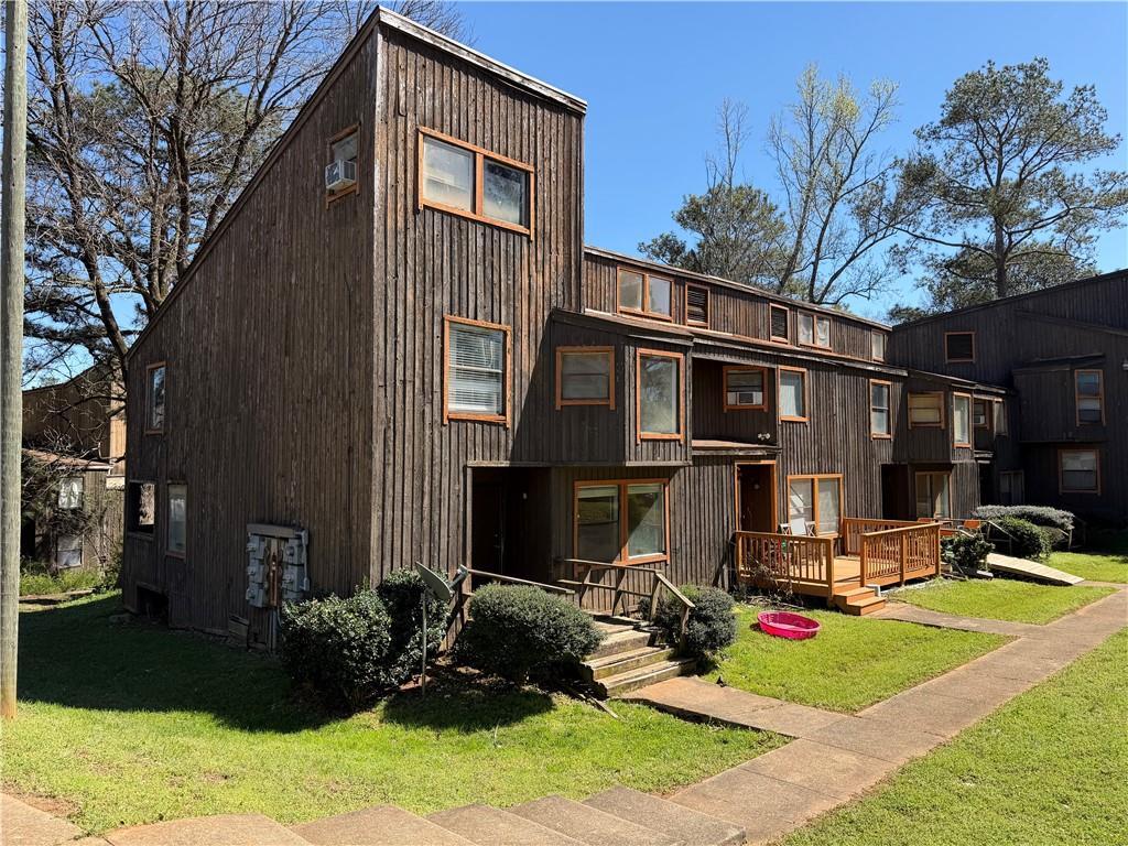 2764 Shellbark Rd., Decatur, GA 30035