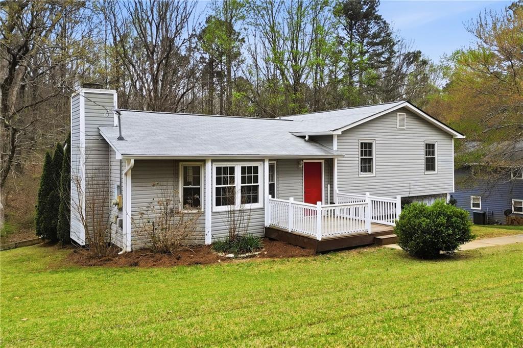 68 Hidden Branches Dr., Carrollton, GA 30116