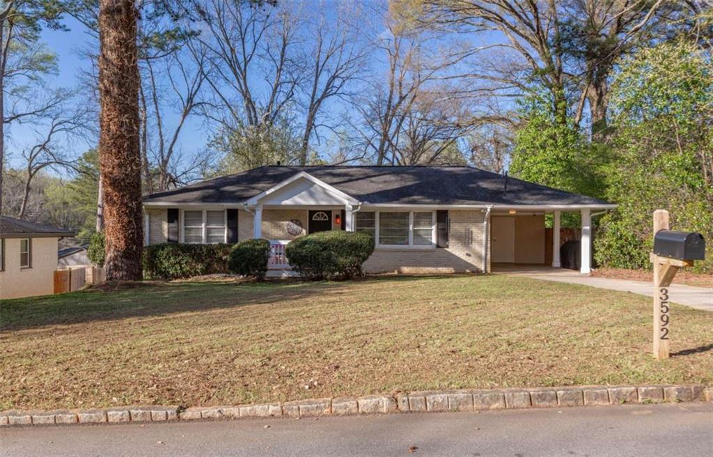 3592 Barrington Pl., Decatur, GA 30032