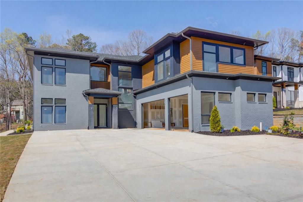 806 Riverside Rd., Sugar Hill, GA 30518