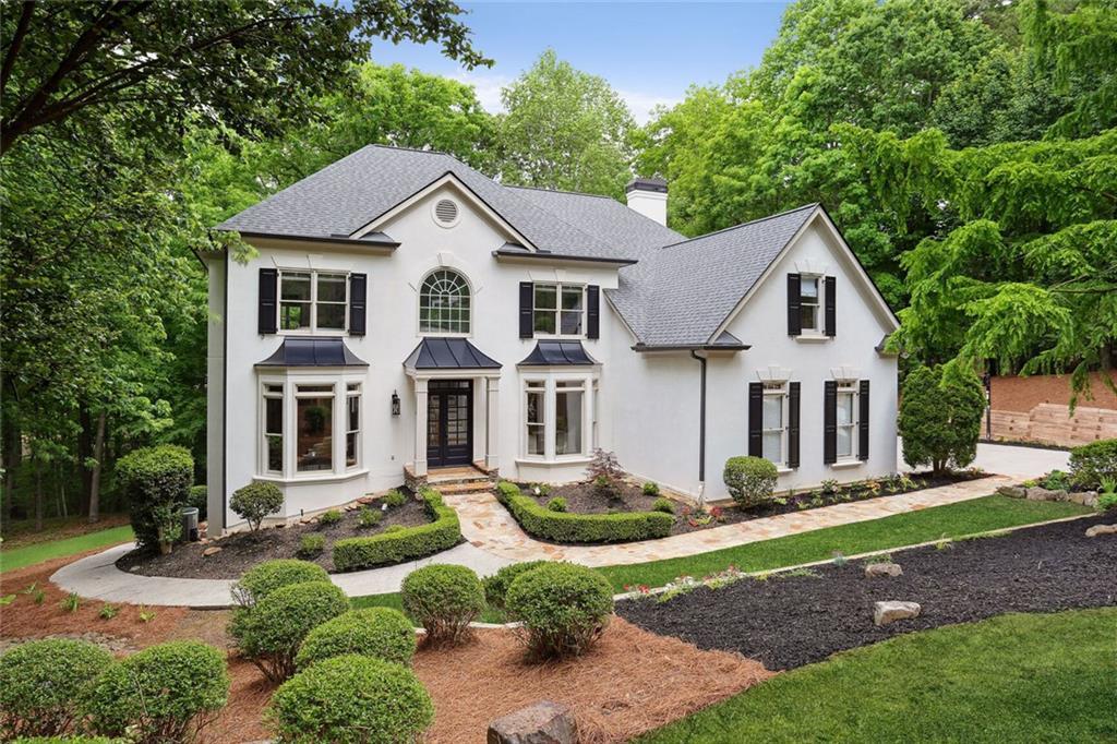 110 Valley Summit Ct., Roswell, GA 30075