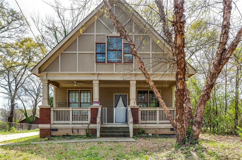 1340 Lyle Ave., East Point, GA 30344