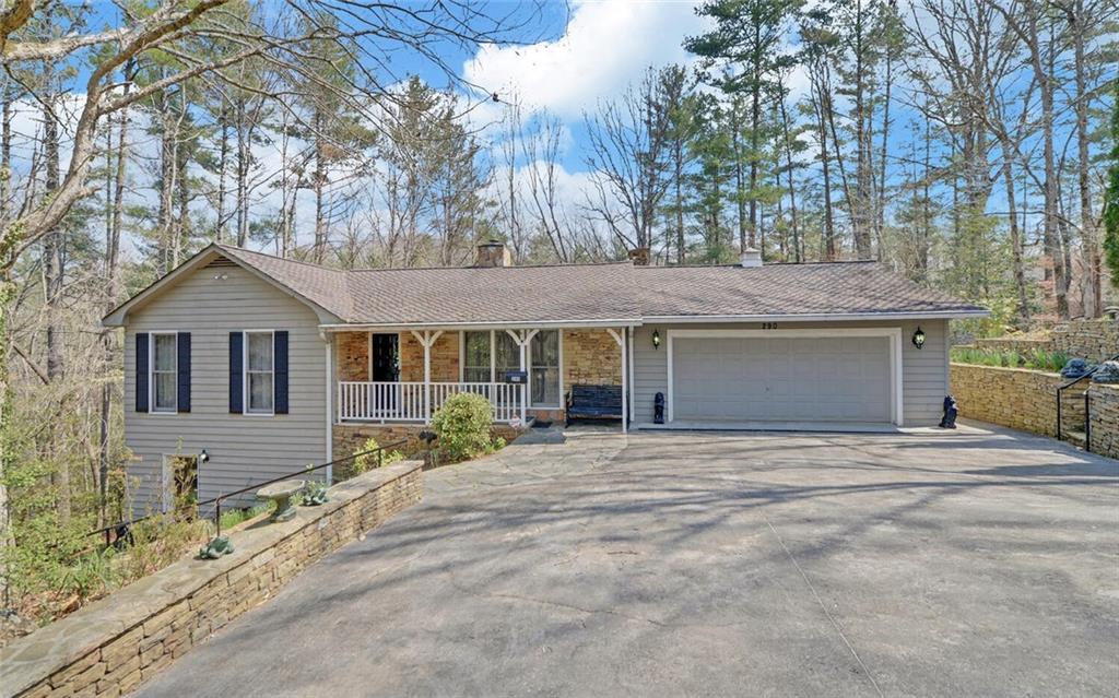 290 Waterfall Dr., Cleveland, GA 30528