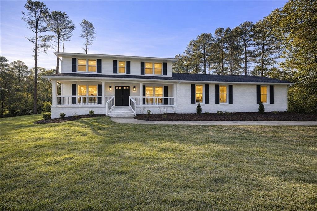 863 Brafferton Pl., Stone Mountain, GA 30083
