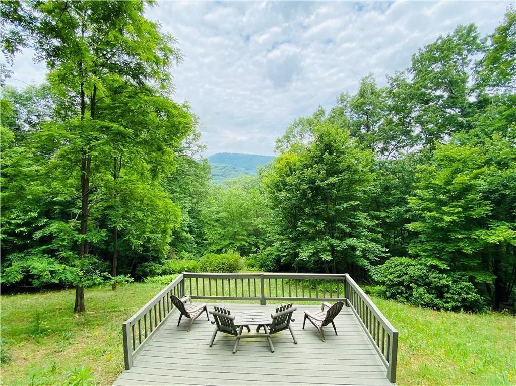 104 Sourwood Cir., Big Canoe, GA 30143