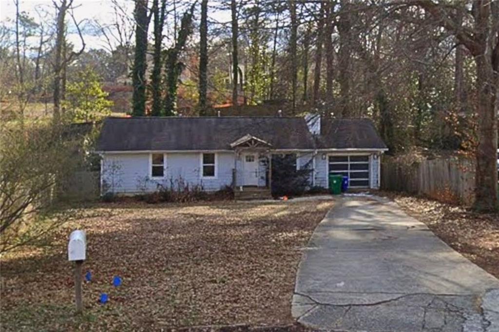 2083 Cherry Ln., Decatur, GA 30032