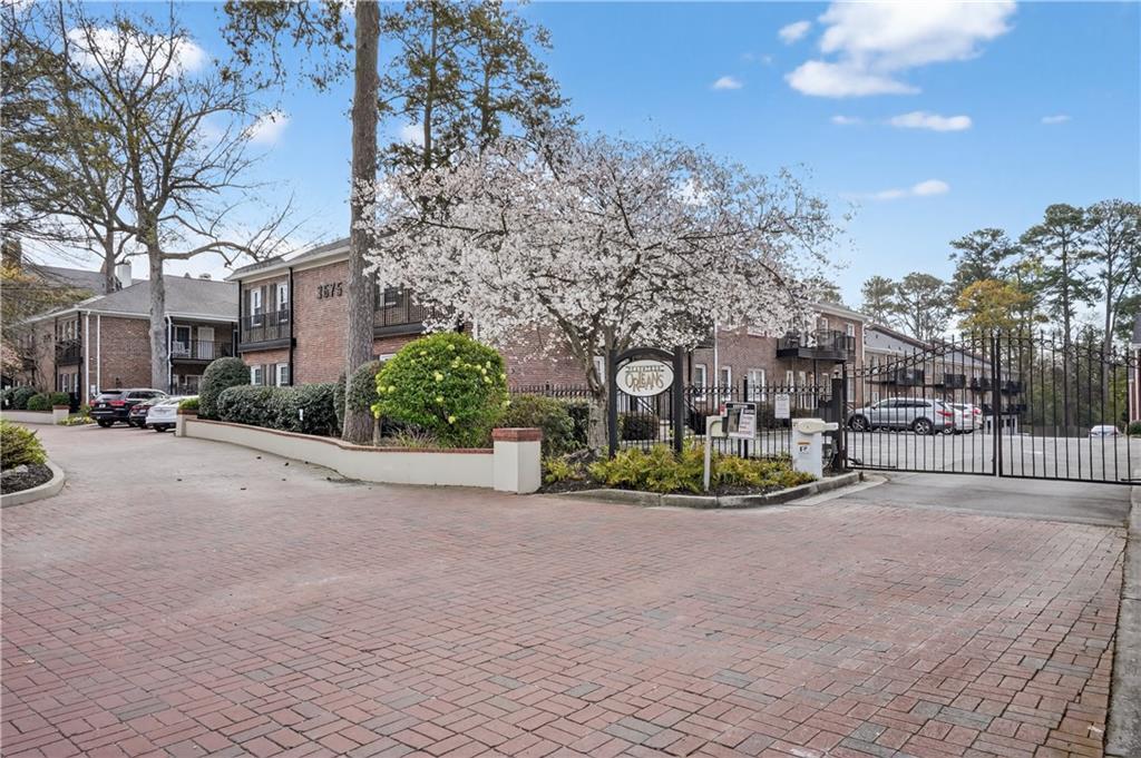 3675 Peachtree Rd. #19, Atlanta, GA 30319