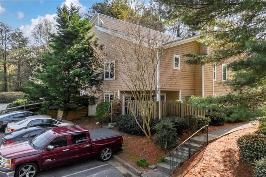 966 Wuthering Way, Norcross, GA 30093