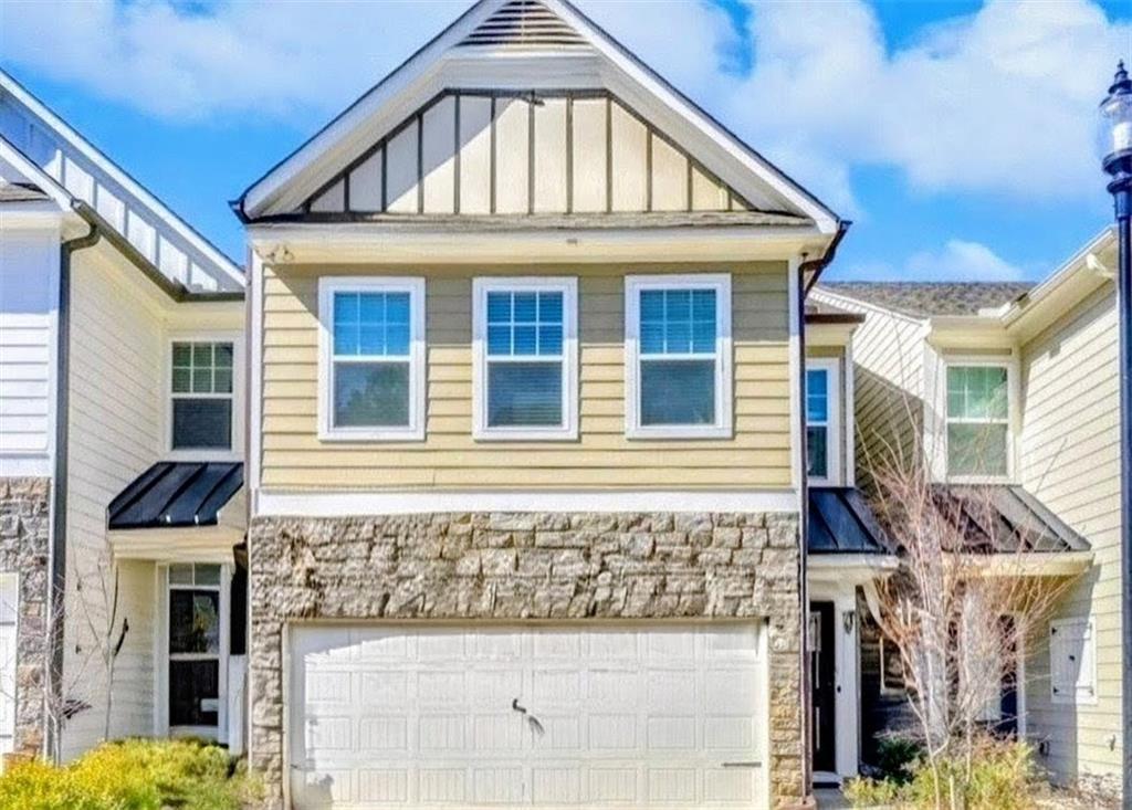 532 Ruths Dr., Woodstock, GA 30188